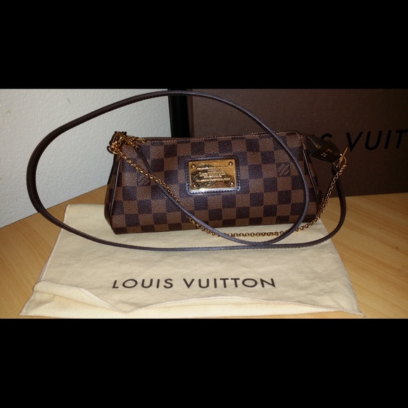 Louis Vuitton Handbags - Crossbody Bag